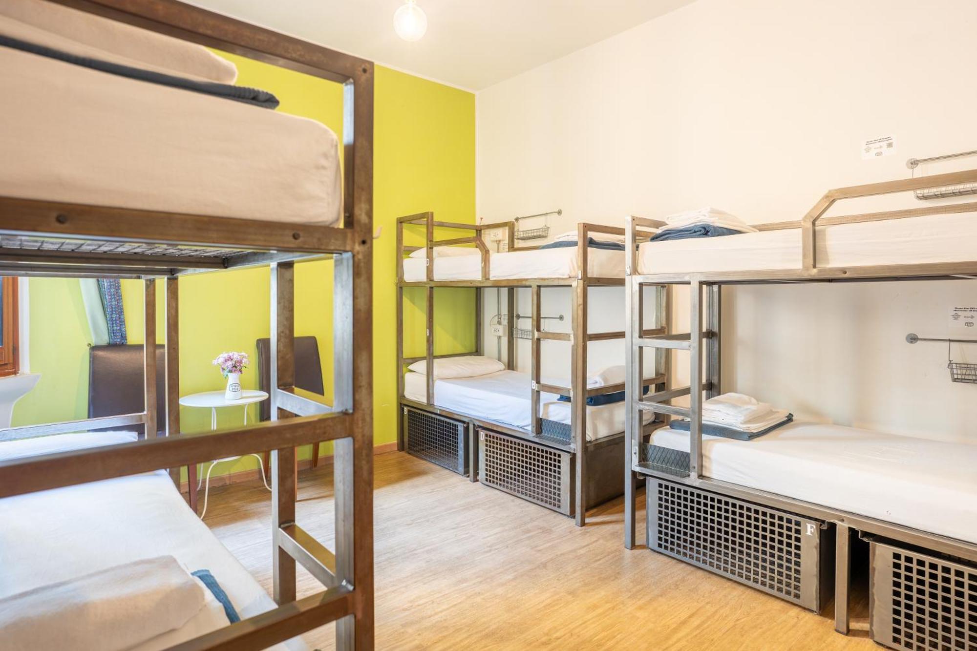 6-Bed Mixed Dormitory Room