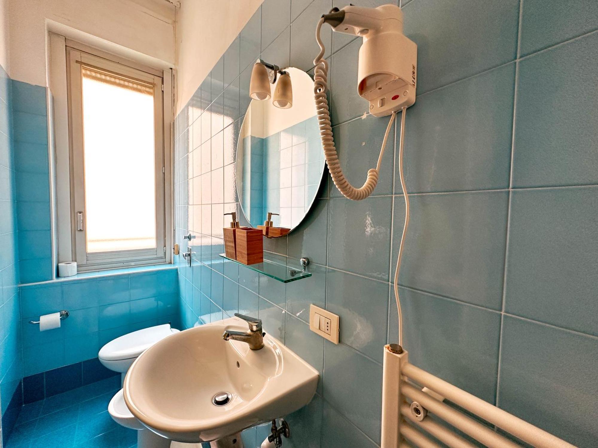 Family Room Private Bathroom
